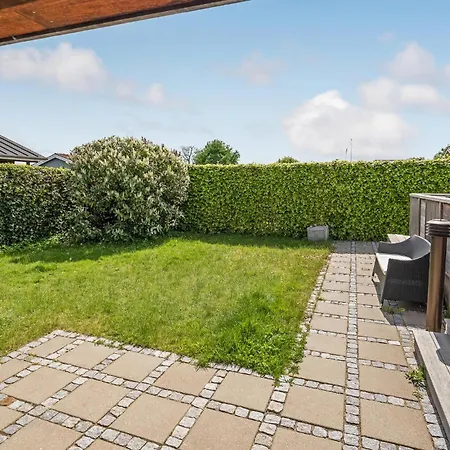 Holiday home 2 Bedroom Awesome In Kerteminde