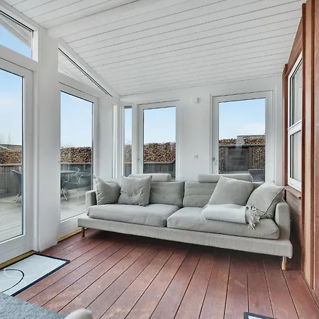 2 Bedroom Gorgeous In Vakantiehuis