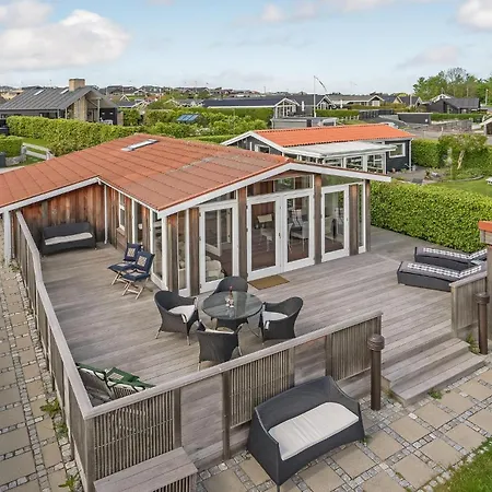 Vakantiehuis 2 Bedroom Gorgeous In